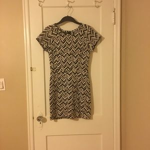 Collective Concepts Black and White Chevron Dress